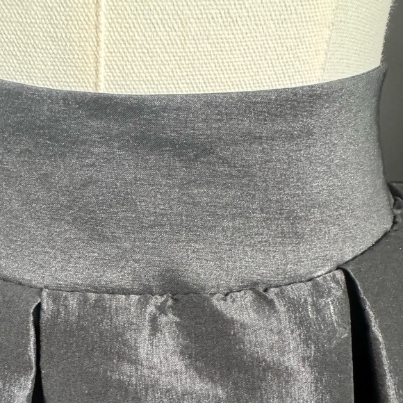 Main Strip Elastic Back Black A-Line Skirt Size M/L Party Holiday Dance Simmer - Picture 7 of 7